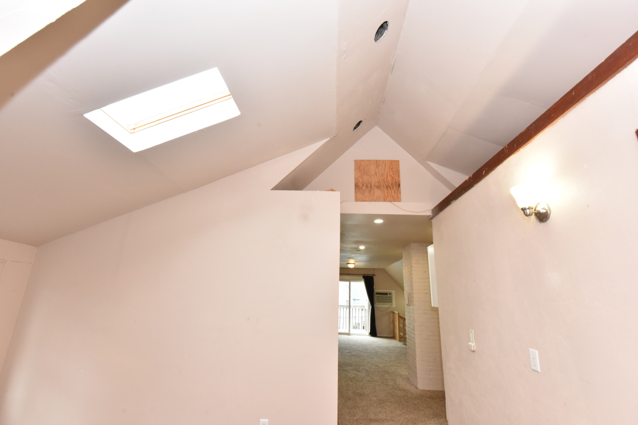 2928 North Farwell Avenue, Unit 2930 Milwaukee, WI 53211 - Photo 36 of 43 Photo 53