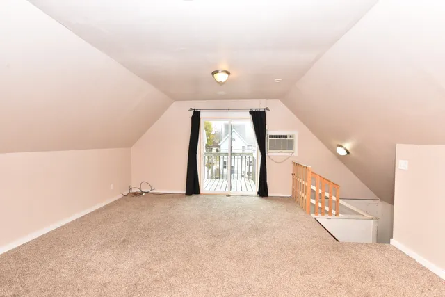 $489,000 | 2928 North Farwell Avenue, Unit 2930, Milwaukee, WI 53211