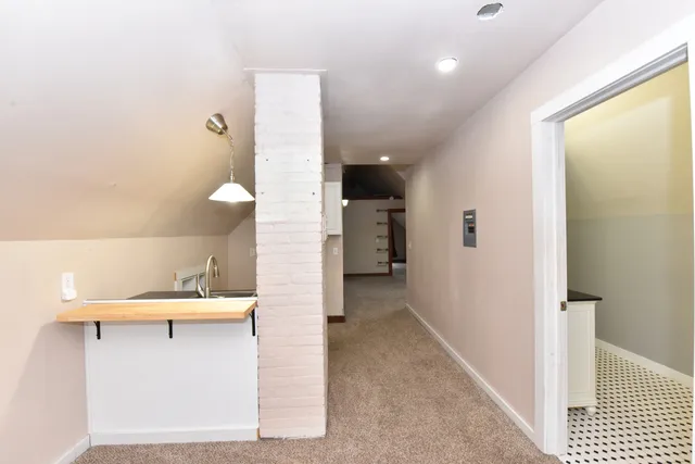 $489,000 | 2928 North Farwell Avenue, Unit 2930, Milwaukee, WI 53211