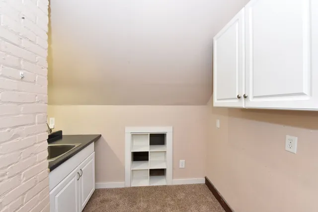 $489,000 | 2928 North Farwell Avenue, Unit 2930, Milwaukee, WI 53211