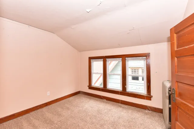 $489,000 | 2928 North Farwell Avenue, Unit 2930, Milwaukee, WI 53211