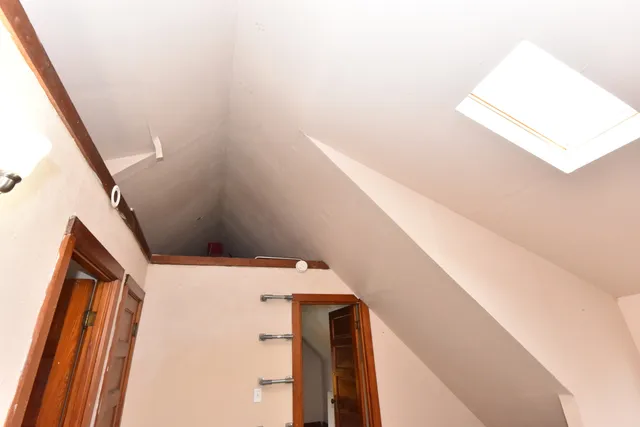 $489,000 | 2928 North Farwell Avenue, Unit 2930, Milwaukee, WI 53211