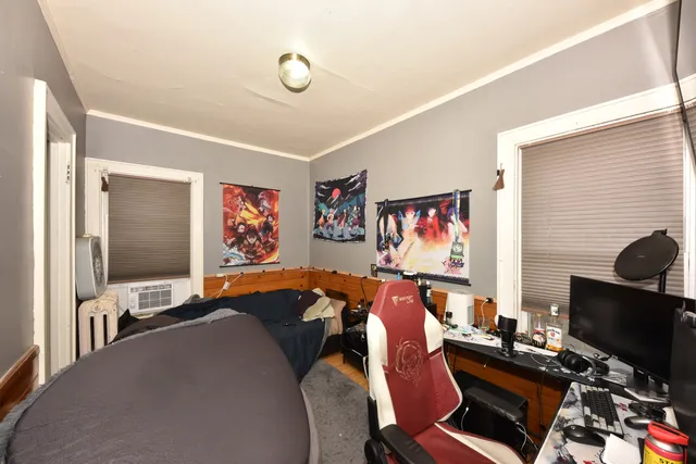 $489,000 | 2928 North Farwell Avenue, Unit 2930, Milwaukee, WI 53211