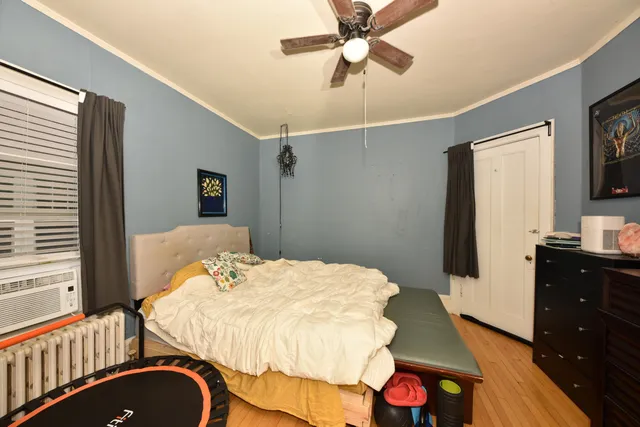 $489,000 | 2928 North Farwell Avenue, Unit 2930, Milwaukee, WI 53211