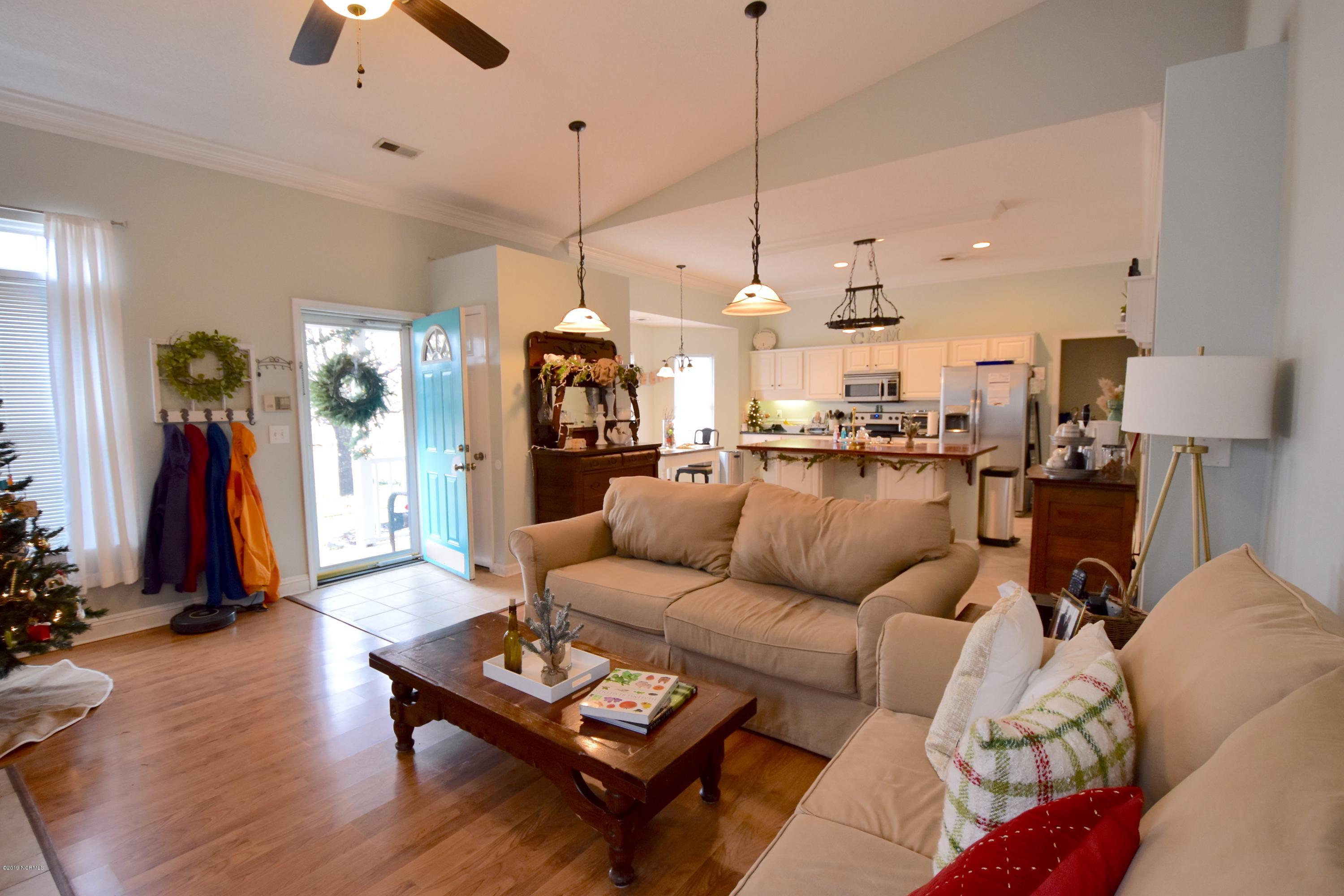 2304 White Road Wilmington, NC 28411 - Photo 21 of 21 Open Floor plan!