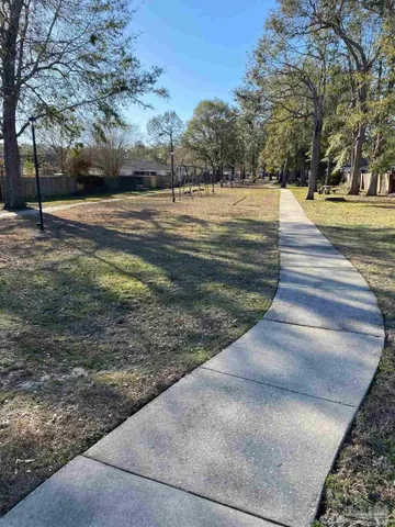 $1,425 | 2470 Trailwood Drive, Cantonment, FL 32533