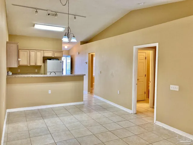 $1,425 | 2470 Trailwood Drive, Cantonment, FL 32533