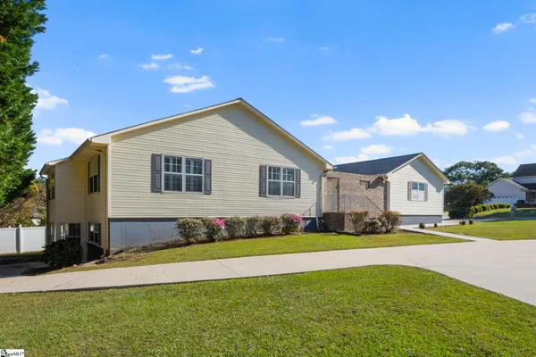 $549,650 | 1 Sheridan Place, Greer, SC 29650