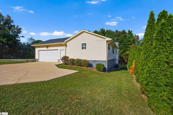 $549,650 | 1 Sheridan Place, Greer, SC 29650