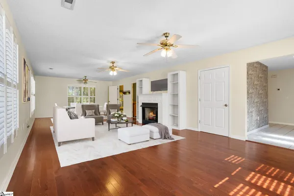 $549,650 | 1 Sheridan Place, Greer, SC 29650