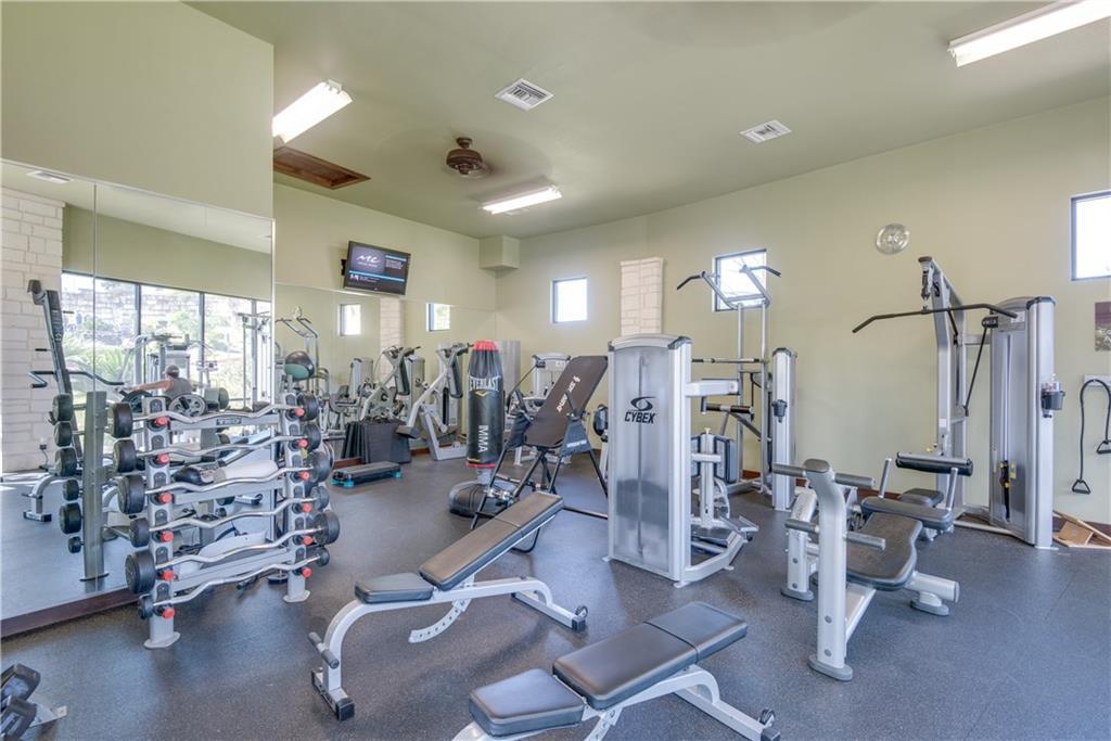 410 Kayak Way Austin, TX 78738 - Photo 35 of 39 a view of a room with gym equipment