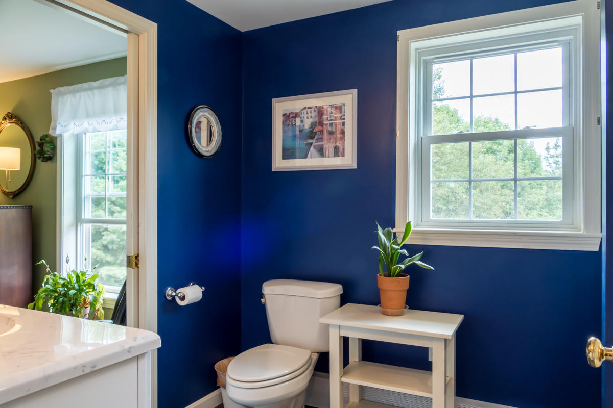 42 Prout Road Freeport, ME 04032 - Photo 25 of 56 30-Upstairs Full bath (3 of 3)