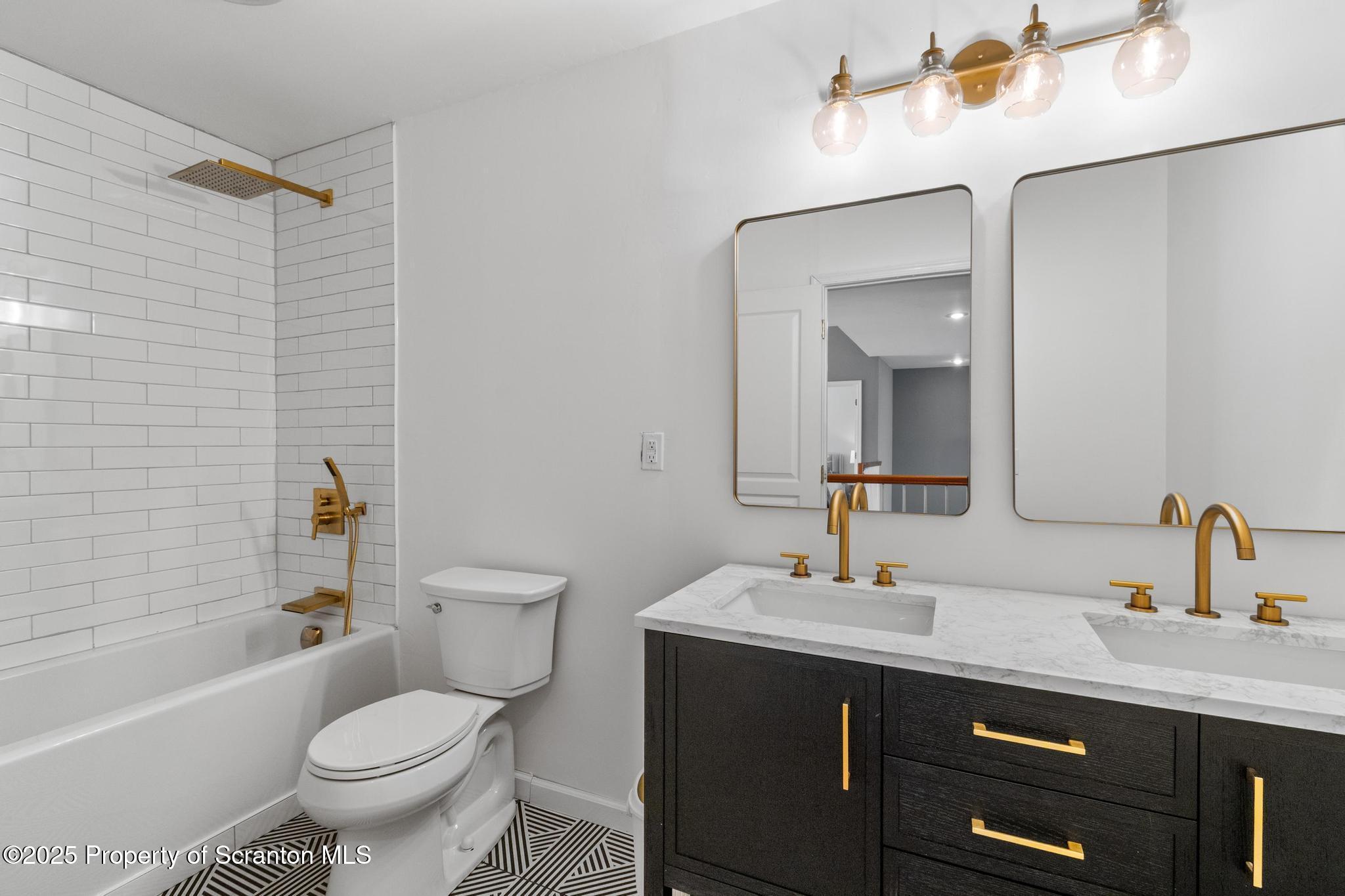 801 Parkview Road Moscow, PA 18444 - Photo 28 of 64 DSC_4495