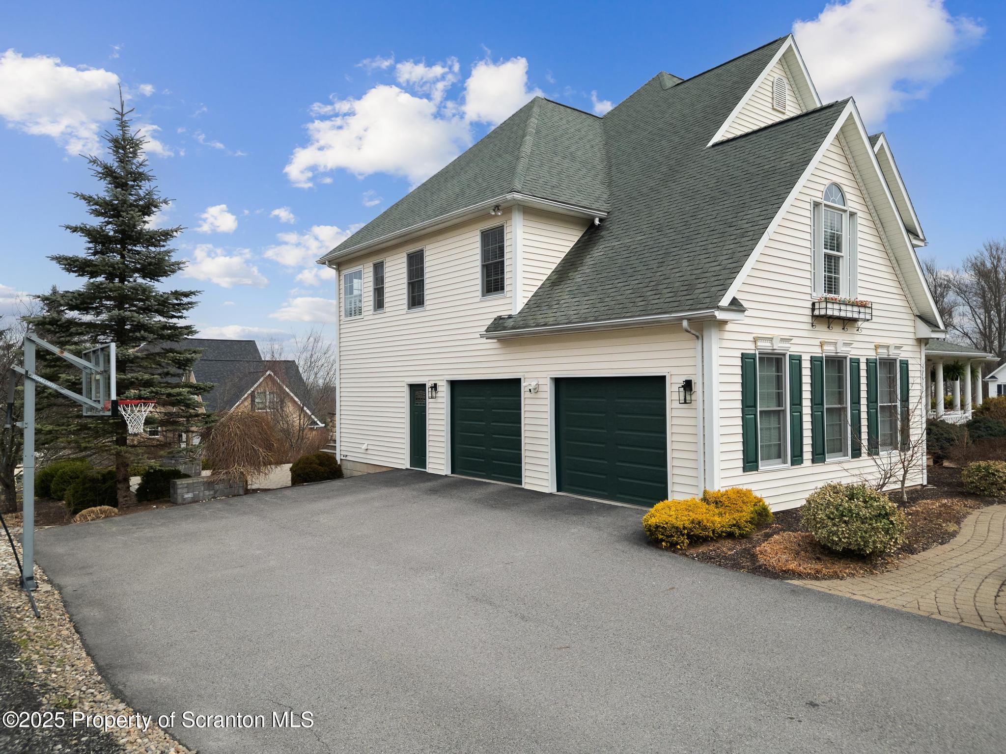 801 Parkview Road Moscow, PA 18444 - Photo 57 of 64 DJI_0103