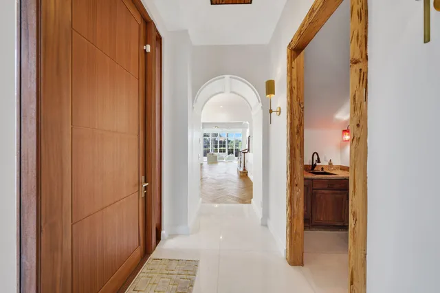 a en suite bathroom with a toilet