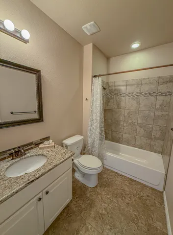 $2,250 | 300 Western Sky Trail, Jarrell, TX 76537