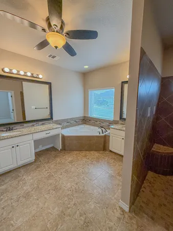 $2,000 | 300 Western Sky Trail, Jarrell, TX 76537