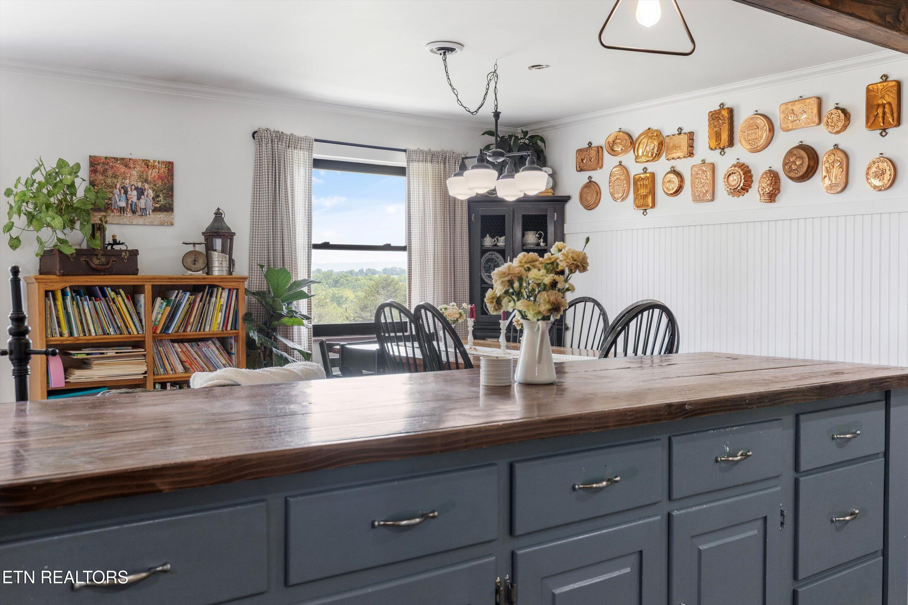 2412 Grey Ridge Road Maryville, TN 37801 - Photo 19 of 48 Kitchen Island