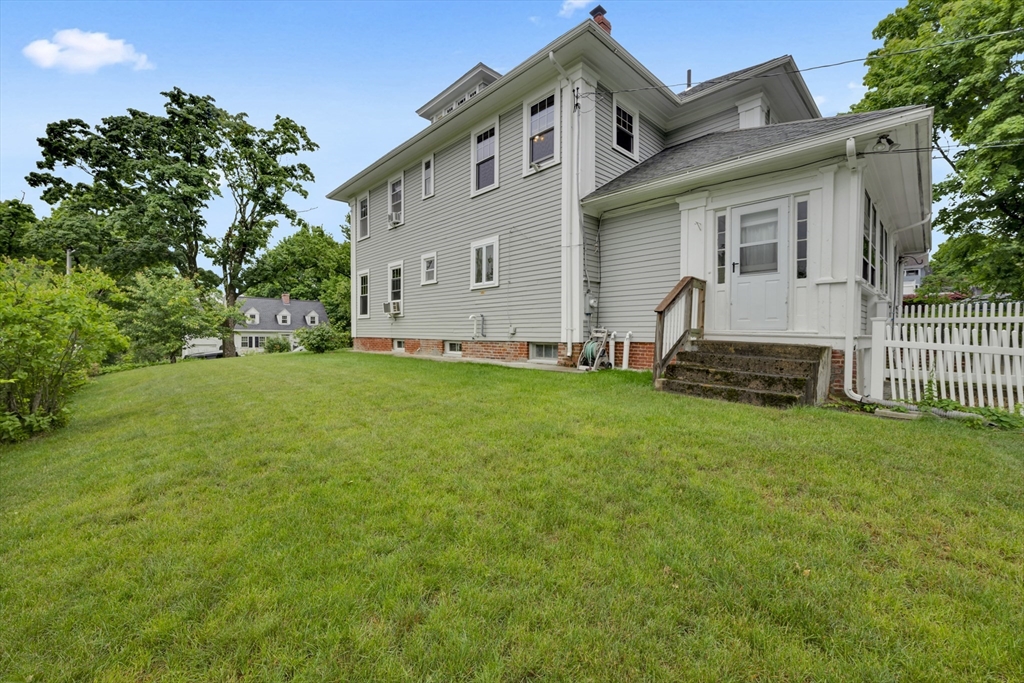 14 Tahanto Road Worcester, MA 01602 - Photo 38 of 41