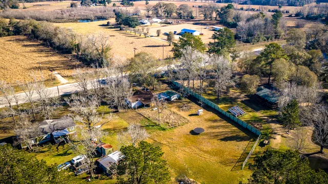 $170,000 | 13363 Highway 105, Cleveland, TX 77327