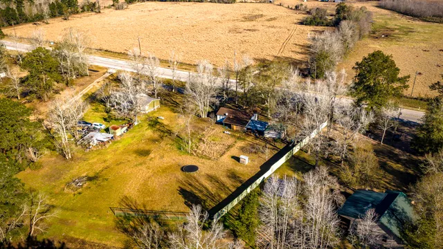 $170,000 | 13363 Highway 105, Cleveland, TX 77327