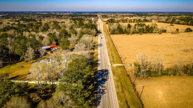 $170,000 | 13363 Highway 105, Cleveland, TX 77327