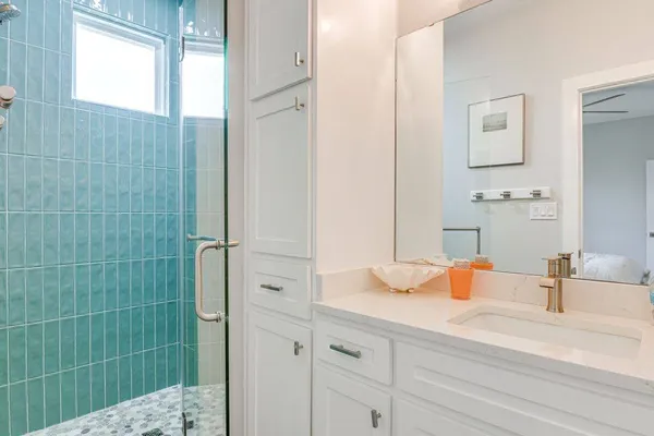 $899,000 | 603 East Avenue G, Unit 204, Port Aransas, TX 78373