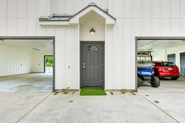 $899,000 | 603 East Avenue G, Unit 204, Port Aransas, TX 78373