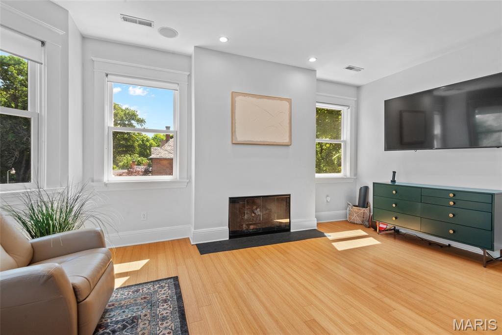 801 St Louis Street Edwardsville, IL 62025 - Photo 41 of 92