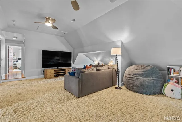 $890,000 | 801 St Louis Street, Edwardsville, IL 62025