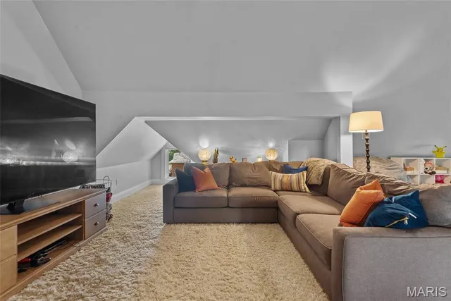 $890,000 | 801 St Louis Street, Edwardsville, IL 62025