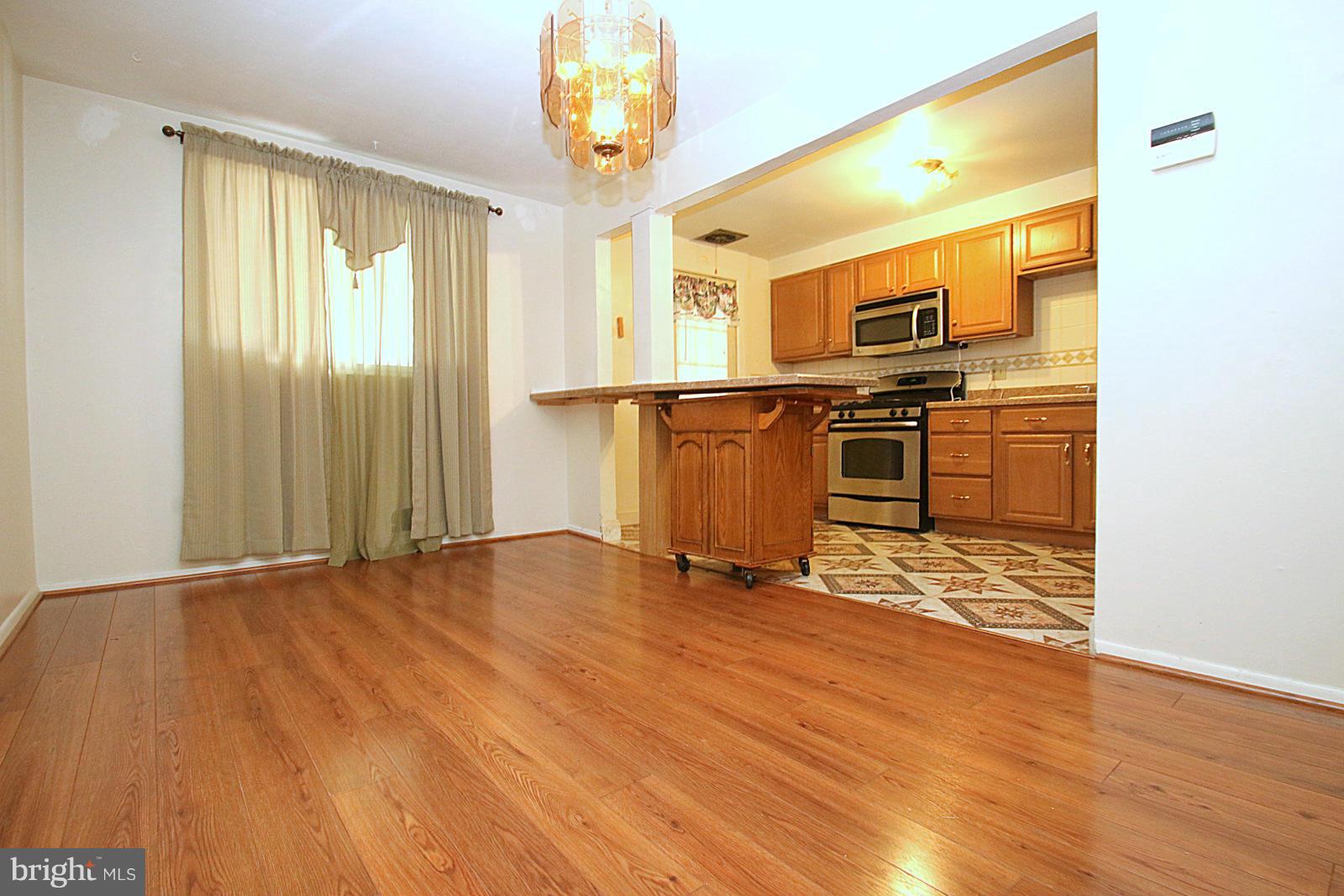 7877 Kavanagh Road Baltimore, MD 21222 - Photo 5 of 30 Dining Room