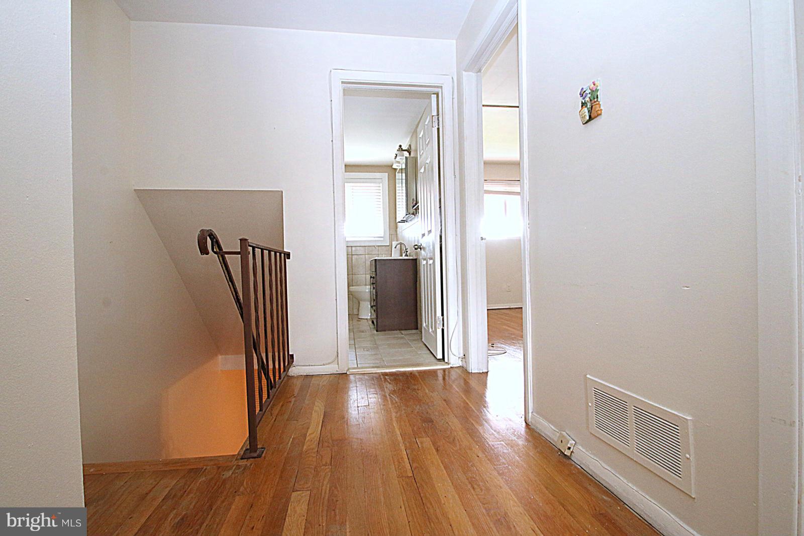 7877 Kavanagh Road Baltimore, MD 21222 - Photo 9 of 30 Interior (General)