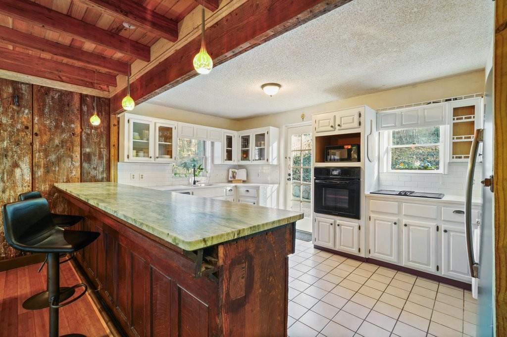 109 Mountain Park Road Roswell, GA 30075 - Photo 9 of 36