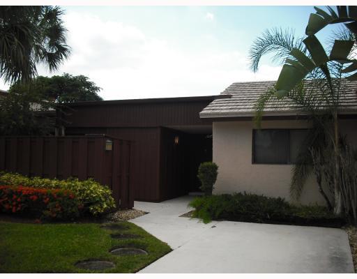 11115 Oakdale Road Boynton Beach, FL 33437 - Photo 1 of 16 Primary Photo