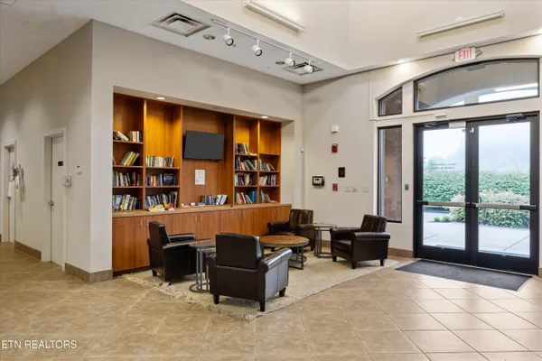 $99,900 | 140 Pineberry East Road, Oak Ridge, TN 37830