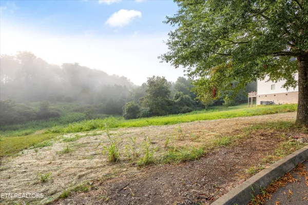 $99,900 | 140 Pineberry East Road, Oak Ridge, TN 37830