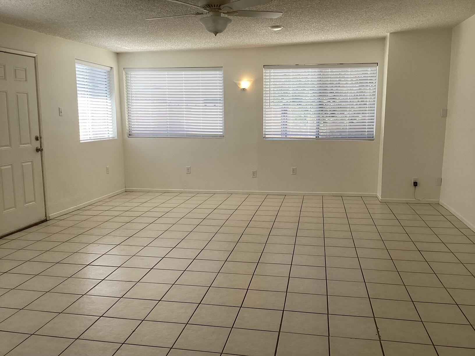 44547 Hanstead Avenue Lancaster, CA 93535 - Photo 19 of 34 IMG_8106