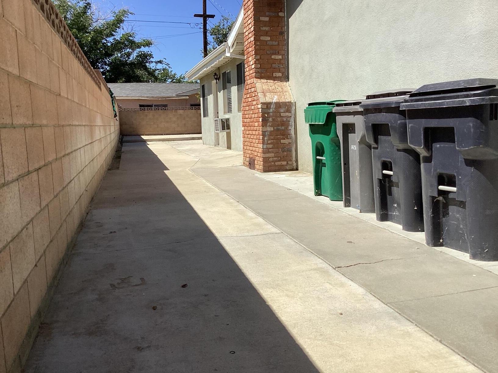 44547 Hanstead Avenue Lancaster, CA 93535 - Photo 30 of 34 IMG_8126