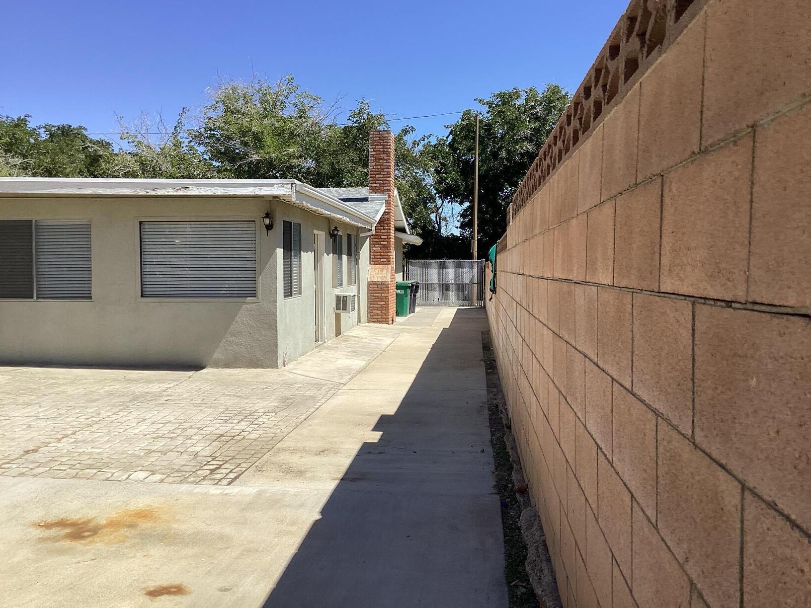 44547 Hanstead Avenue Lancaster, CA 93535 - Photo 31 of 34 IMG_8129