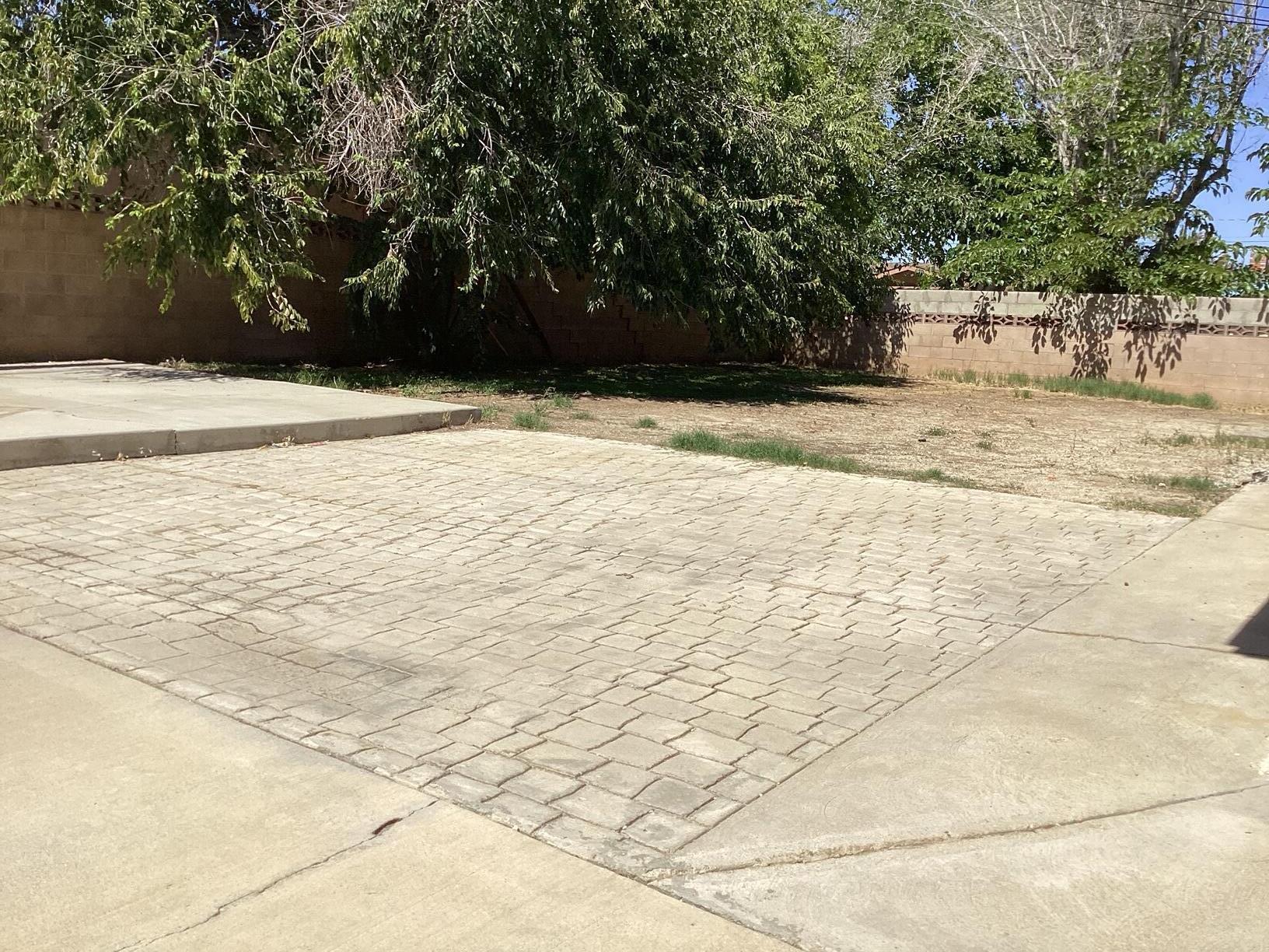 44547 Hanstead Avenue Lancaster, CA 93535 - Photo 33 of 34 IMG_8127