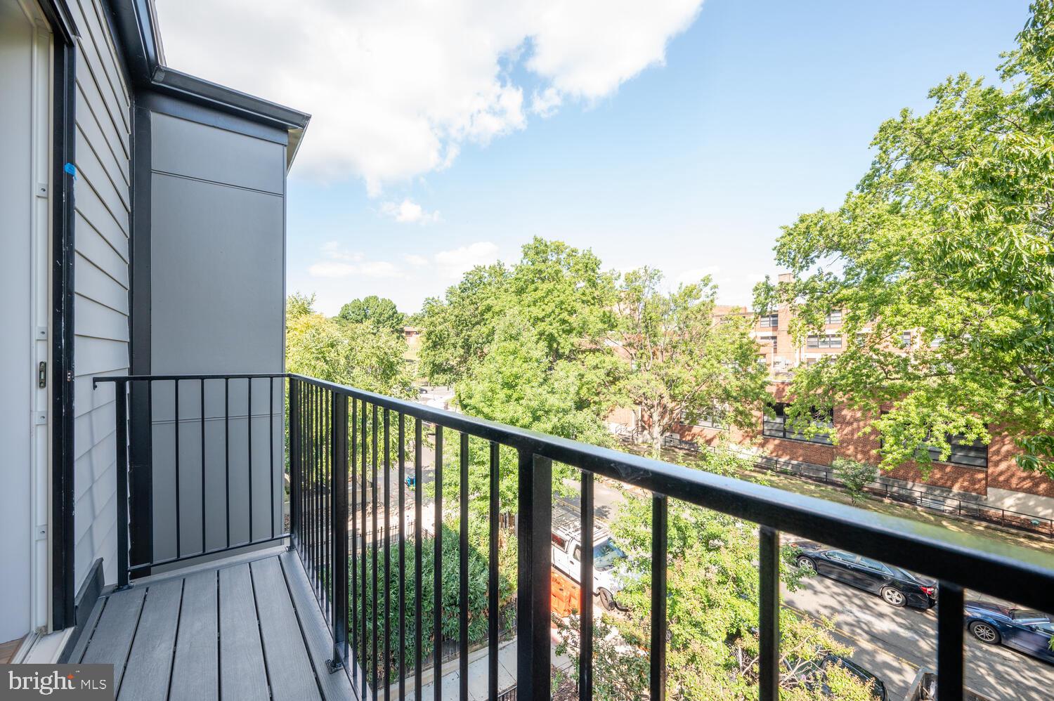2234 11th Street Northwest, Unit 303 Washington, DC 20001 - Photo 9 of 23 Photos reflect Unit 301