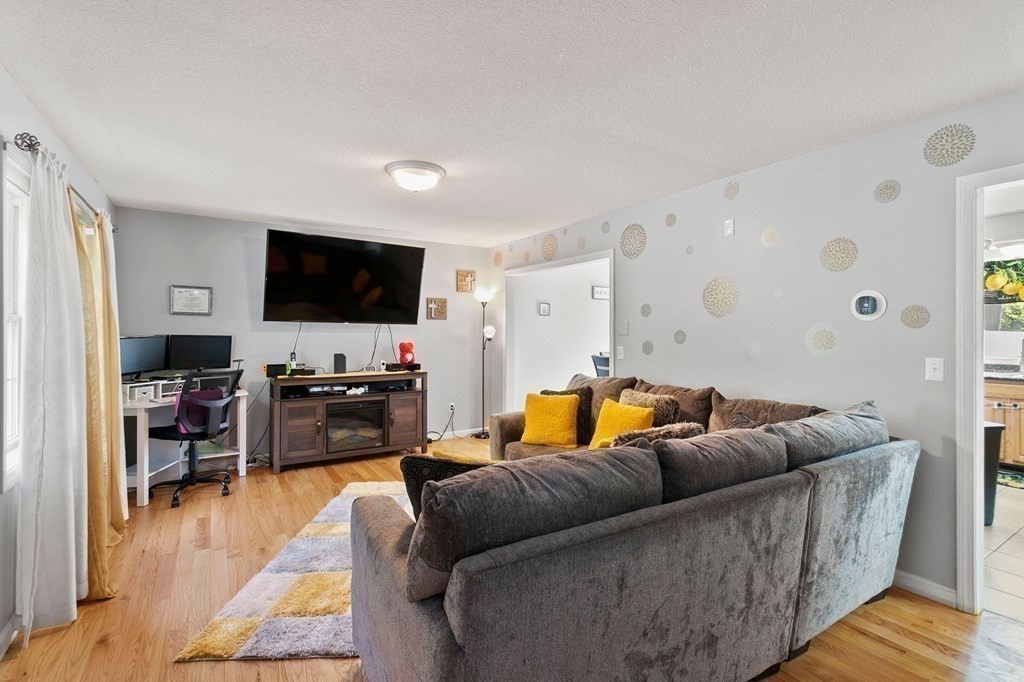 29 Pocantico Avenue Springfield, MA 01109 - Photo 14 of 40 Gallery Image 14