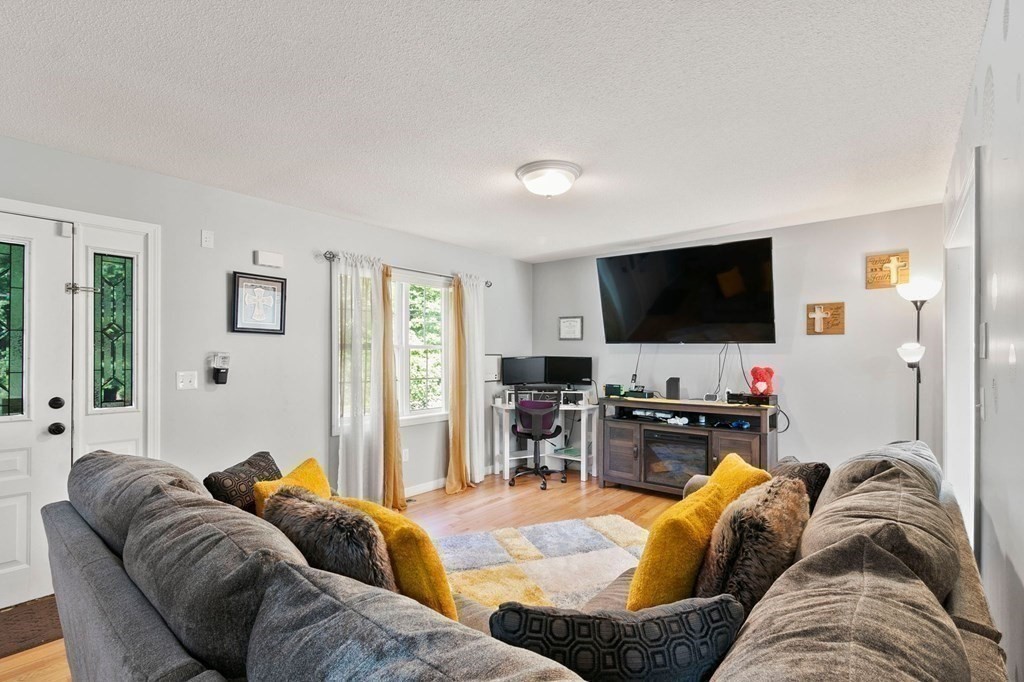 29 Pocantico Avenue Springfield, MA 01109 - Photo 15 of 40 Gallery Image 15