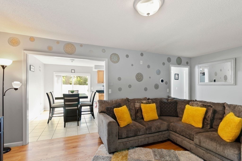 29 Pocantico Avenue Springfield, MA 01109 - Photo 16 of 40 Gallery Image 16