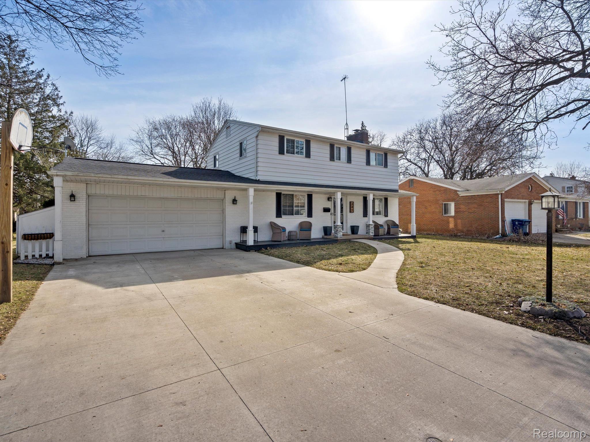 342 Old Bridge Road Grand Blanc, MI 48439 - Photo 4 of 36 Gallery Image 4