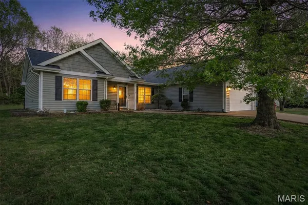 $285,000 | 61 Pheasant Drive, Farmington, MO 63640