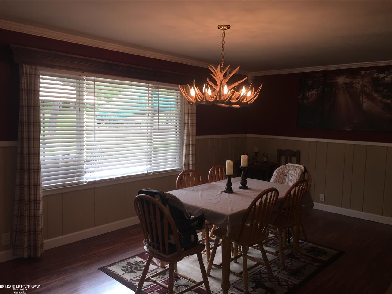 72695 Van Dyke Romeo, MI 48065 - Photo 11 of 79 31350328-10.JPG