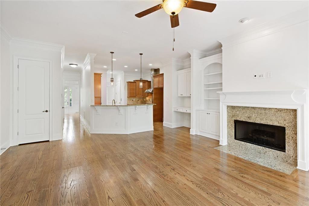 956 Persimmon Point Northeast Sandy Springs, GA 30328 - Photo 14 of 35