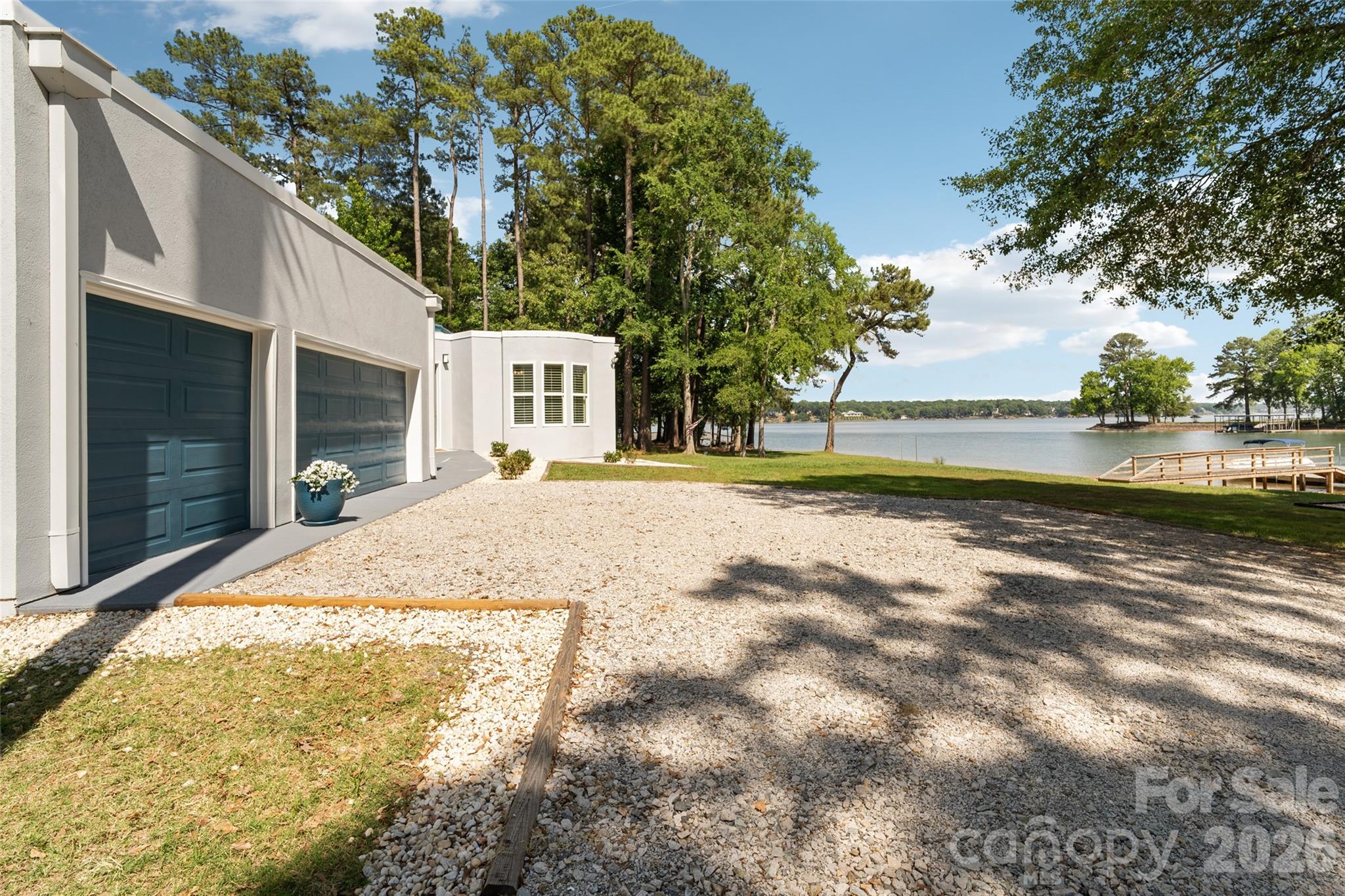 3911 Sandy Point Road York, SC 29745 - Photo 4 of 35